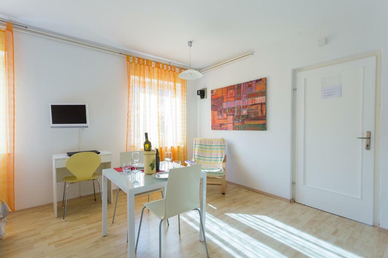 Apartments Casa Geli โปเรช ภายนอก รูปภาพ